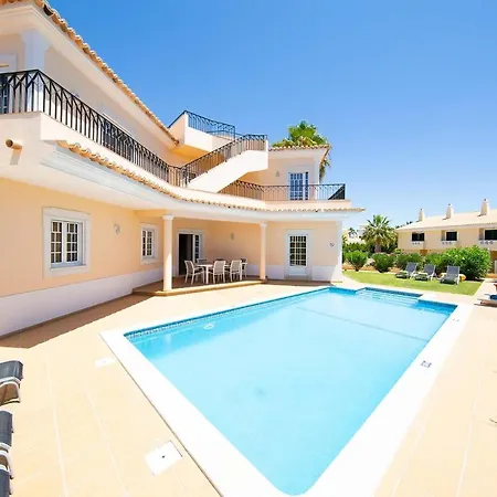 Monte Das Oliveiras Villa
